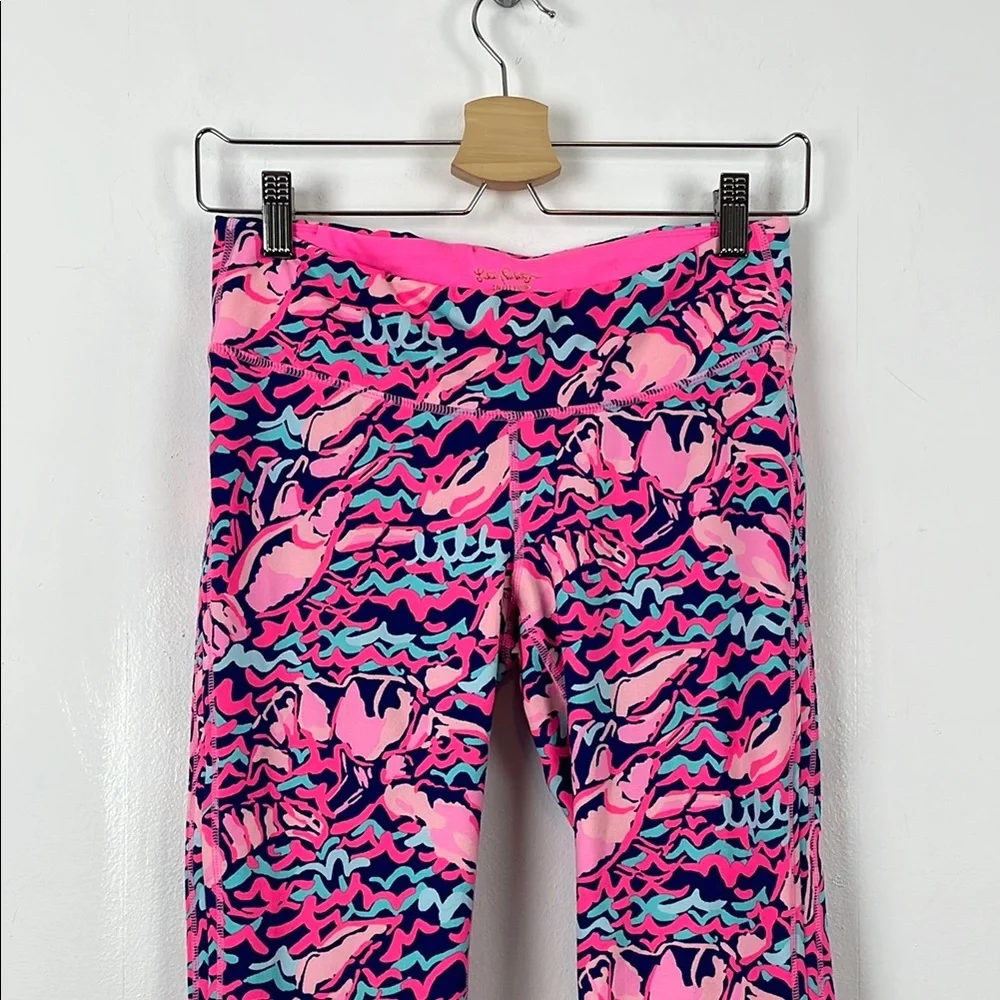 Lilly Pulitzer Luxletic Weekender Pink and Blue Losbstah Roll Women's M Leggings - Picture 4 of 8